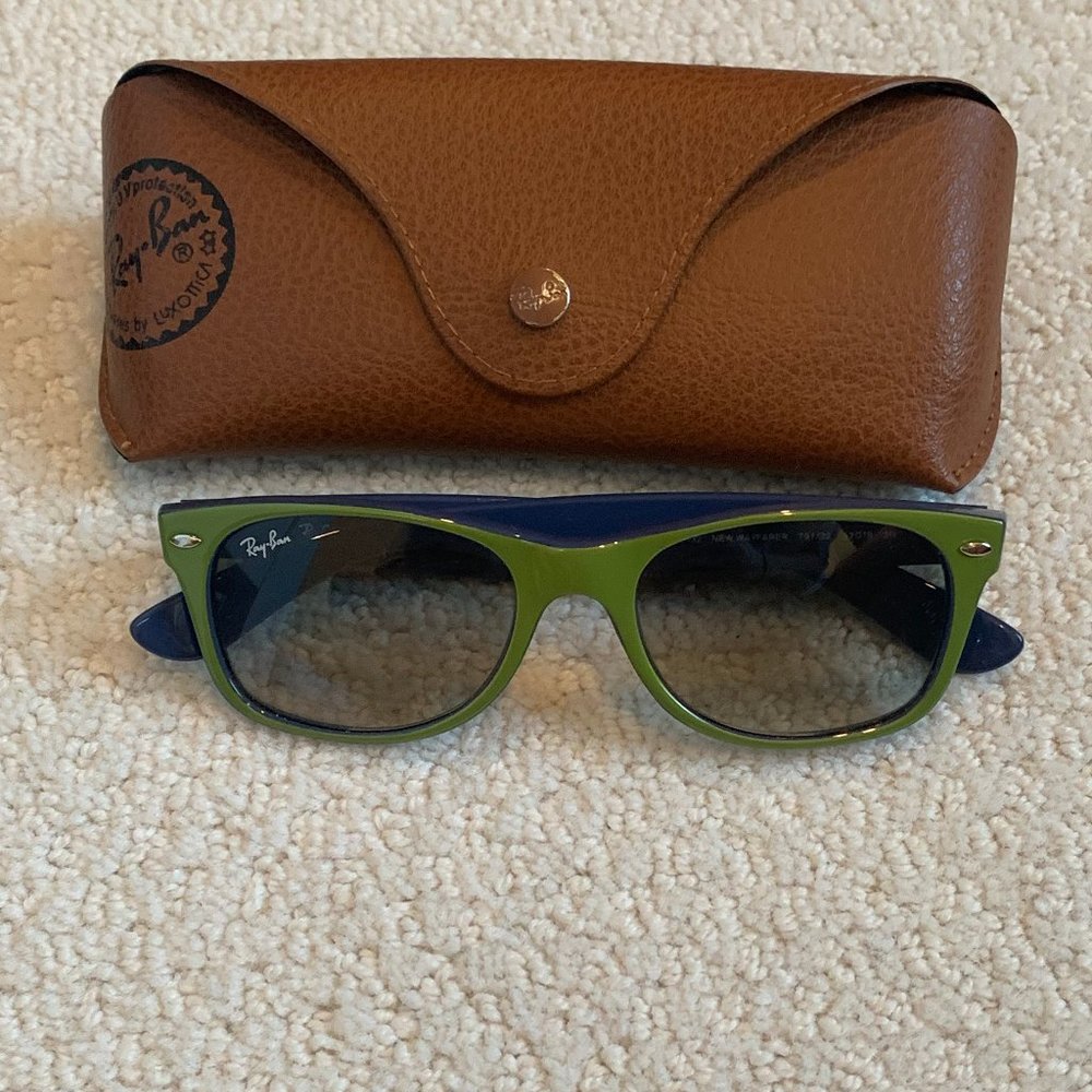 Ray-Ban New Wayfarer Custom Green / Blue Sunglass